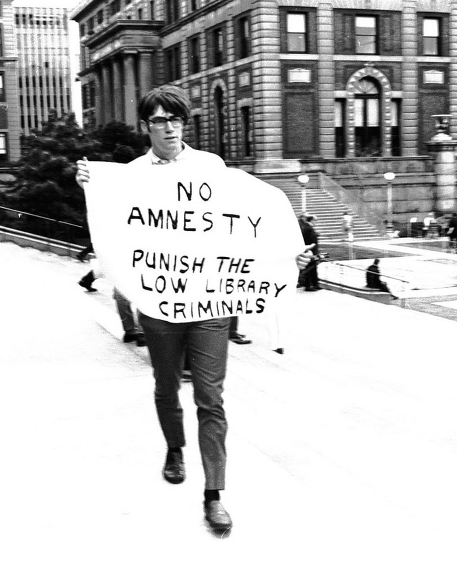 Image of MONDAY, April 29