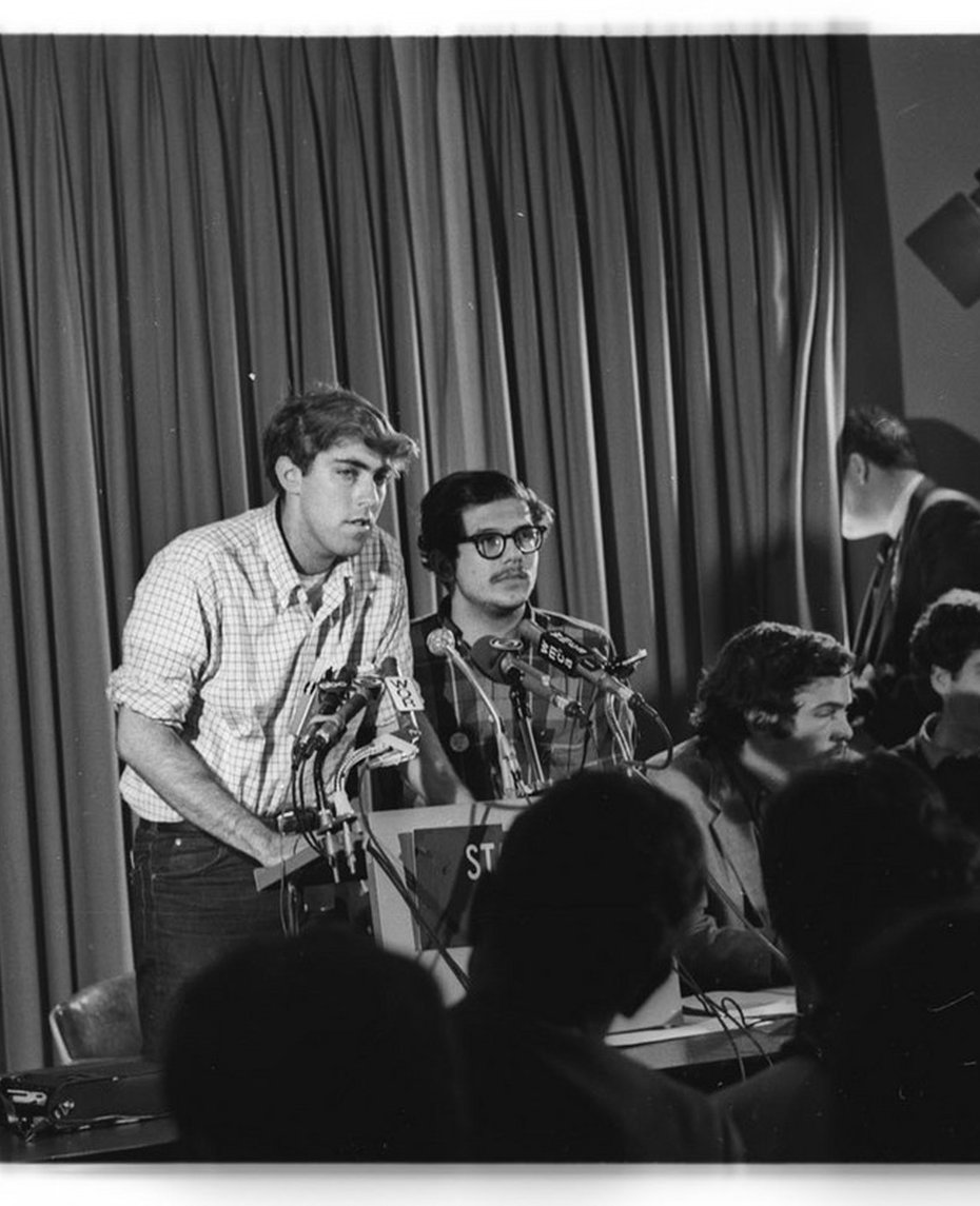 Image of Strike Coordinating Committee Press Conference