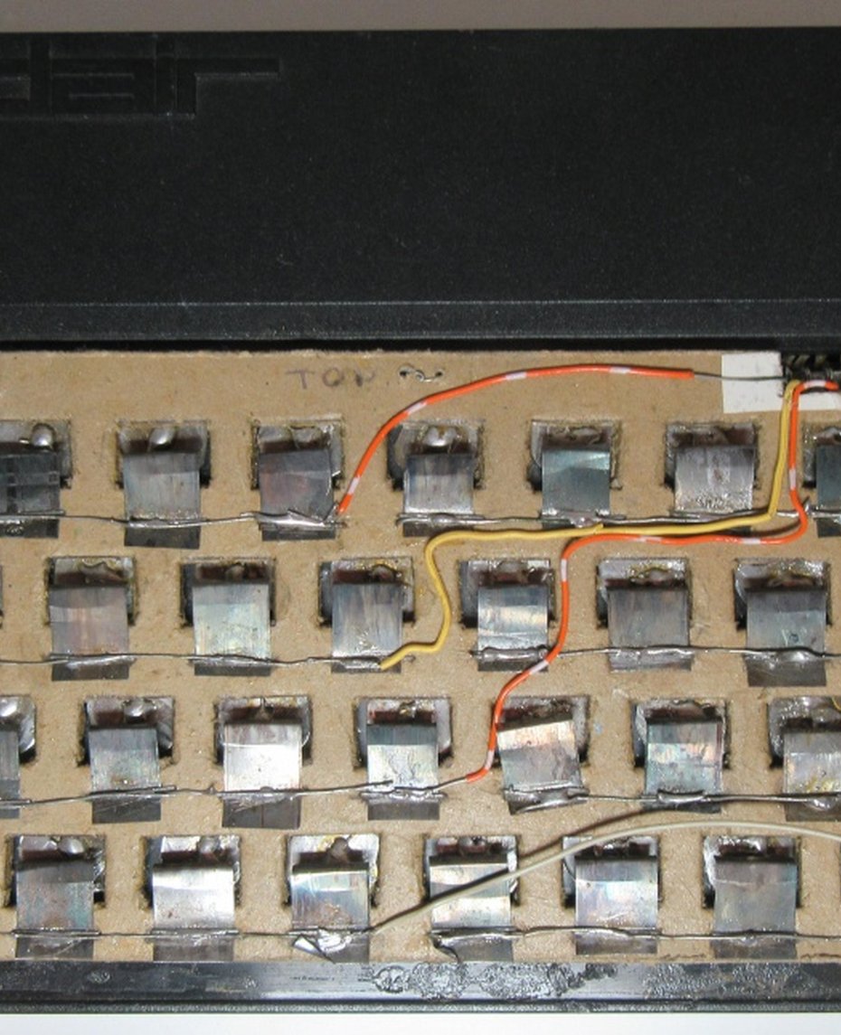 Image of Sinclair Spectrum with Homemade Keyboard