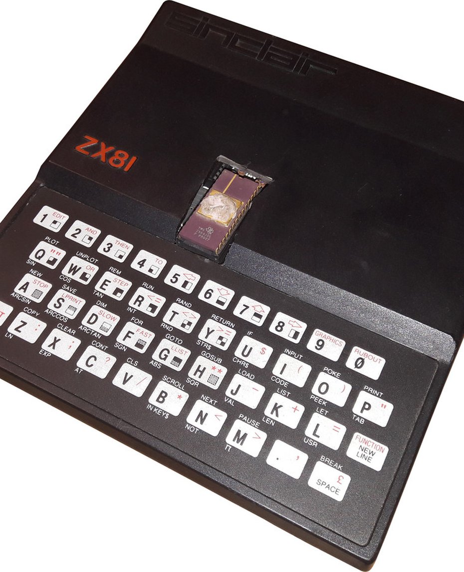 Image of Sinclair ZX81 with Basic EPROM, 1980